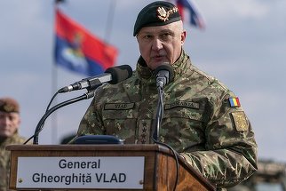 Şeful Armatei Române, la DNA. Generalul Gheorghiţă Vlad este audiat într-un dosar de corupţie