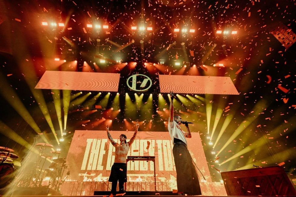 Warm-up pentru Electric Castle 2026: experienţa twenty one pilots începe la cinema şi continuă live, în Bonţida