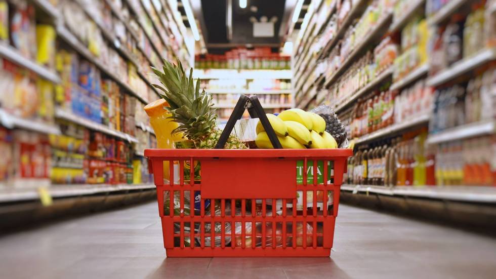 Plafonarea adaosului comercial la alimentele de bază, prelungită până la sfârşitul anului. Proiectul a fost votat în Parlament