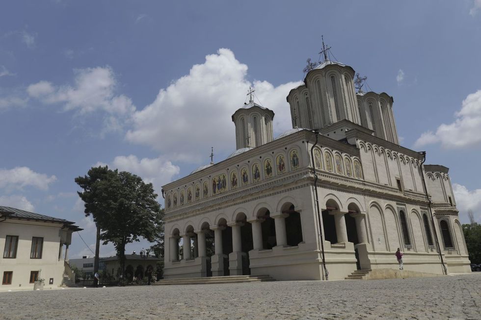 Mesajul Patriarhiei Române înainte de parada Bucharest Pride. „Nu susţinem şi nu încurajăm nicio formă de discurs ofensator sau violenţă”