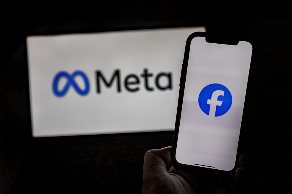 Facebook a devenit inaccesibil pentru numeroşi utilizatori. Platforma afişează un mesaj de eroare