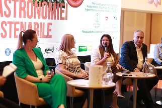 Ziua Gastronomiei Sustenabile: Autorităţi, retaileri şi chefi dezbat viitorul alimentar al României