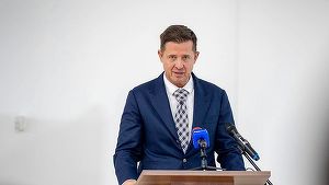 13 lideri de filiale PNL au fost demişi din funcţii de Ilie Bolojan. Hubert Thuma: „Epurări politice”