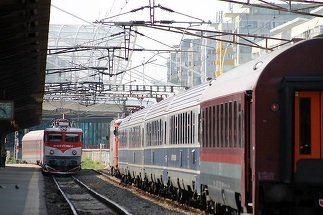 Haos pe calea ferată după vijeliile din ultimele ore. Trenurile circulă cu întârzieri uriaşe în toată ţara