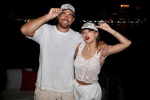 Taylor Swift şi Travis Kelce s-ar fi căsătorit deja, în secret. Petrecerea de nuntă urmează să aibă loc la Madison Square Garden
