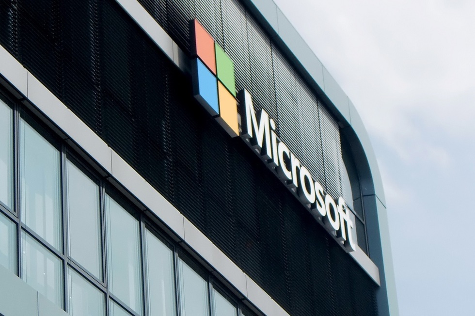 Microsoft taie mii de posturi la nivel global. Cine este cel mai afectat de restructurare