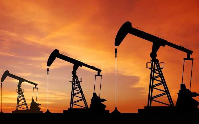 Trump a anunţat la Ankara încetarea armistiţiului cu Iranul. Preţul petrolului a crescut la scurt timp după anunţ