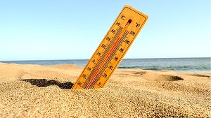 România, între caniculă şi furtuni. Temperaturi de până la 37 de grade, urmate de vijelii şi grindină