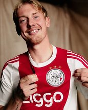 Mercato: Ajax Amsterdam l-a transferat pe Julian Brandt