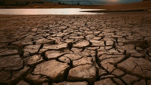 De ce scade Dunărea, deşi în România a plouat abundent. Specialiştii desfiinţează teoriile conspiraţiei