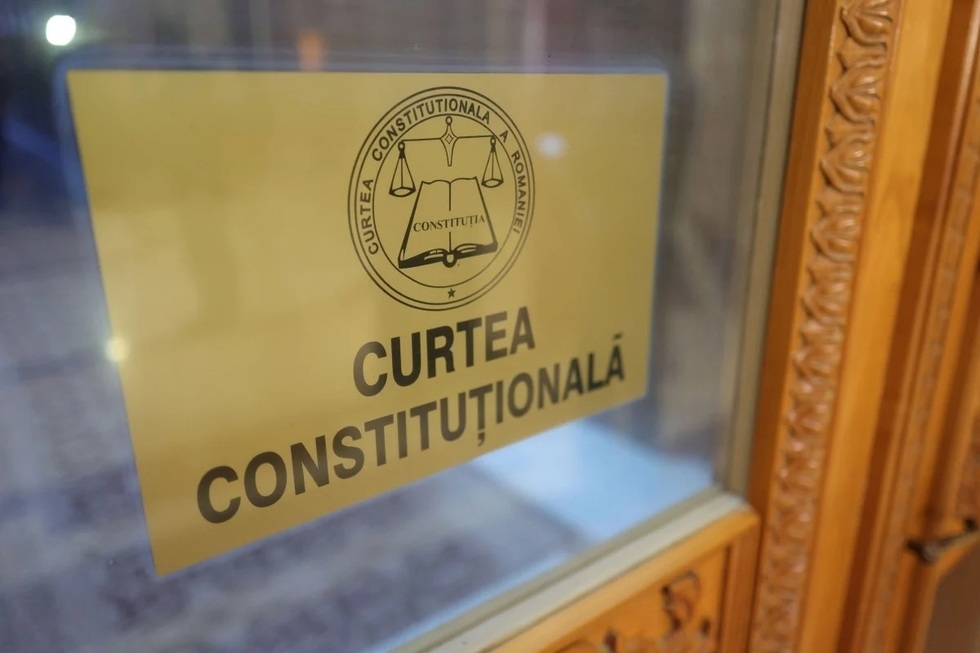 USR şi PNL au atacat Legea Integrităţii la CCR. Decizia poate bloca 770 de milioane de euro din PNRR. Surse
