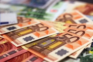 România investeşte până la 50 de milioane de euro în infrastructura regională. Guvernul a aprobat participarea la Fondul Iniţiativei celor Trei Mări