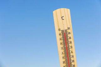 Vremea rămâne capricioasă. ANM anunţă ploi şi vijelii după episoadele de caniculă. La ce să ne aşteptăm săptămâna viitoare