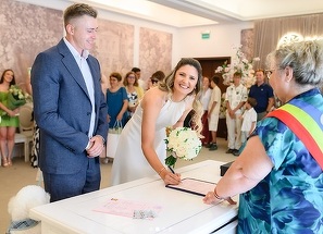 Irina Begu s-a căsătorit în weekend cu Victor Crivoi. Soţul ei îi este şi antrenor