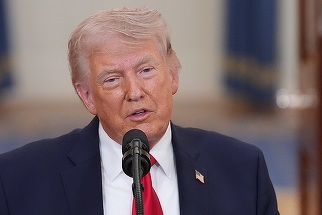 Donald Trump schimbă strategia faţă de Iran: „Deocamdată nu forţăm lucrurile. E ca o partidă de şah”