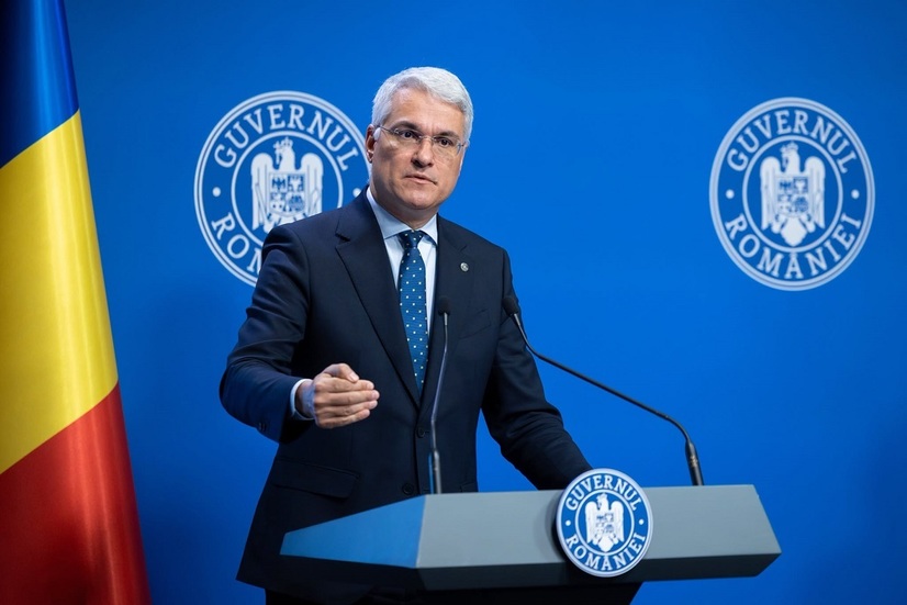 Pîslaru, mesaj pentru partide: „Dacă nu vă place proiectul salarizării, depuneţi-l pe al vostru şi lucraţi-l în Parlament”