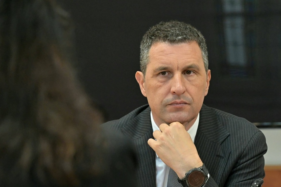 Ajutor pentru crescătorii de porci şi bovine, de la 1 septembrie. Tanczos Barna: „Sprijinul trebuie să ajungă cât mai repede la fermieri”