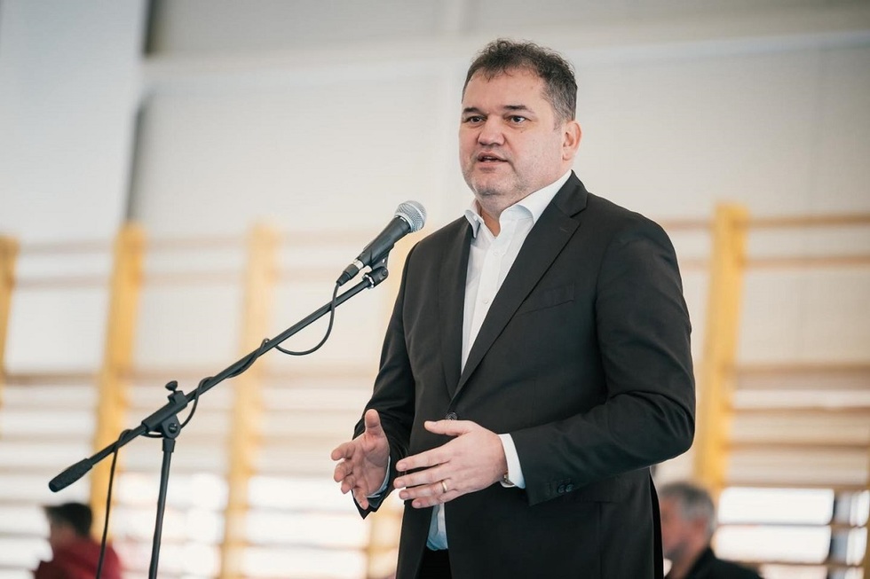 Cseke Attila anunţă rezultate peste ţintele PNRR pentru renovarea clădirilor publice. România a depăşit obiectivele cu până la 39%