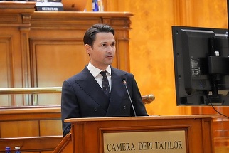Robert Sighiartău, despre intrarea AUR la guvernare şi apropierea de PSD. „AUR-ul lucrează bine pe sub masă cu Partidul Social-Democrat”