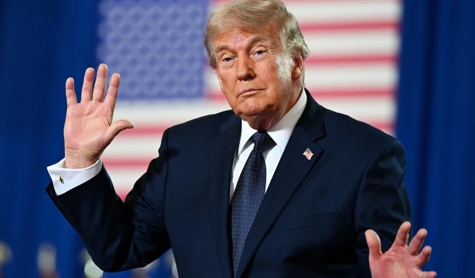 Donald Trump le promite tuturor americanilor câte 5.000 de dolari dacă Partidul Republican câştigă alegerile pentru Congres. Sub ce formă ar urma să fie acordaţi banii
