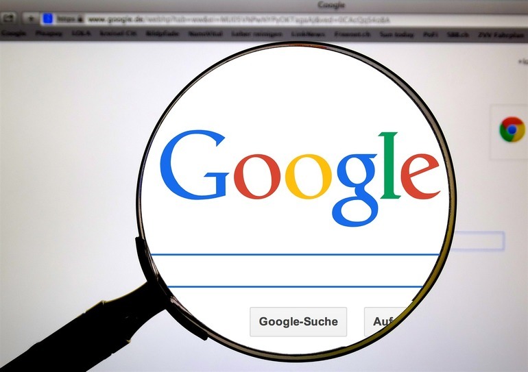 Google, amendată cu peste 400 de milioane de euro de către UE, pentru prelucrarea datelor de geolocalizare