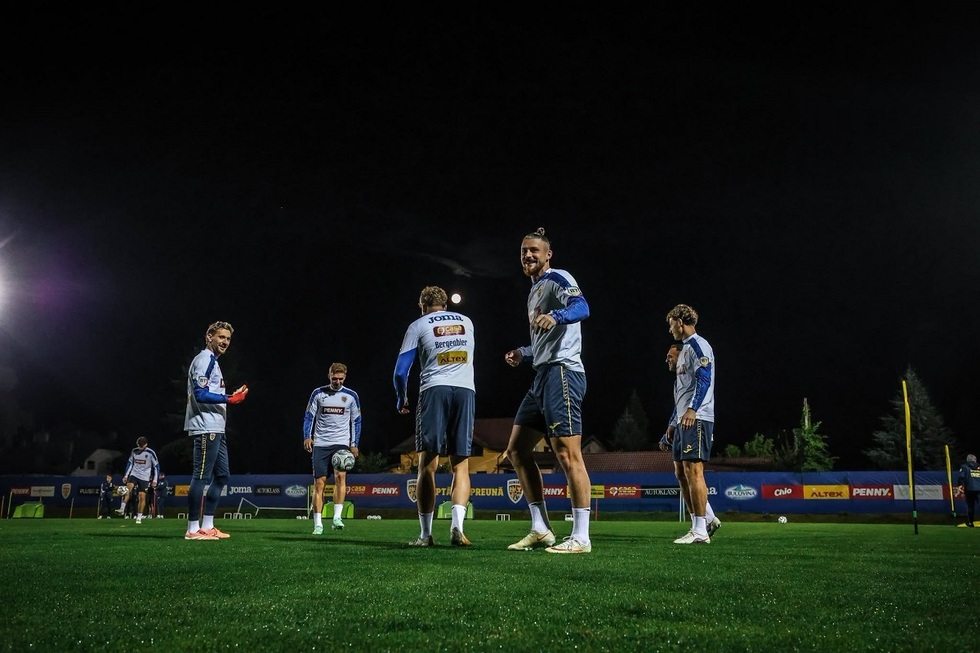 Gheorghe Hagi a ales cei 23 de jucători pentru meciul cu Polonia. Un atacant important a devenit indisponibil