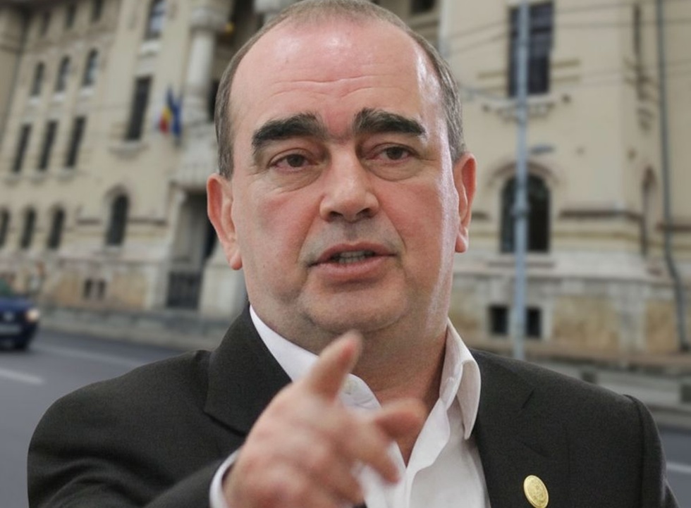 Gigi Neţoiu îşi lansează candidatura la Primăria Capitalei… pe malul Dunării