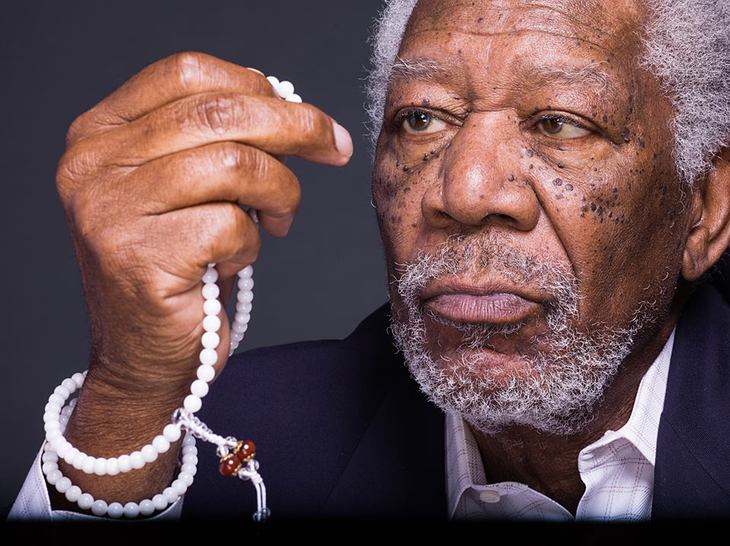 FOTO. Morgan Freeman spune „Povestea lui Dumnezeu”, la TVR 1