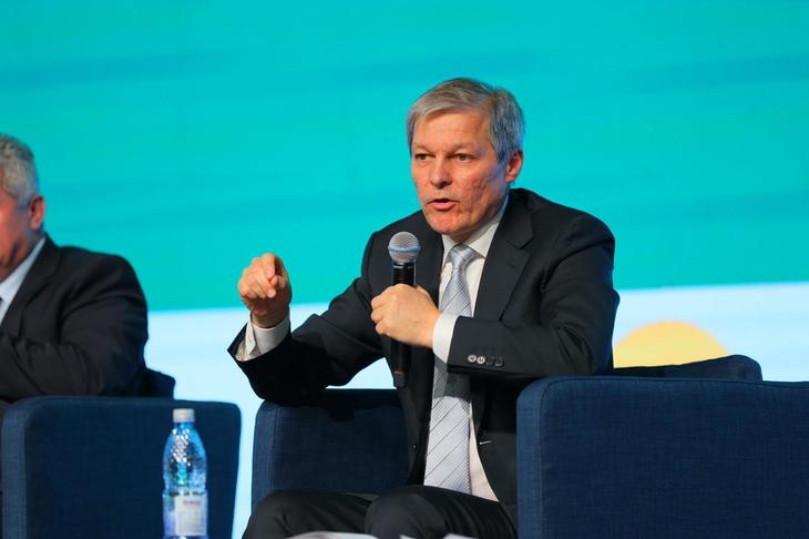 Dacian Cioloş - Foto: Pagina de Facebook Dacian Cioloş