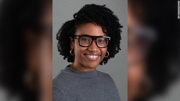 Sierra Jenkins, reporter la ziarul Virginian-Pilot , a fost ucisă vineri noaptea. Sursa foto: CNN
