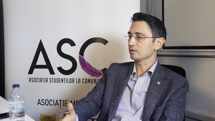 Decanul Facultăţii de Jurnalism, Antonio Momoc, despre reţelele sociale: „Nu cred că duc la o cunoaştere reală”