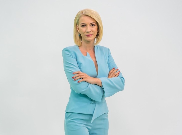 Minutul Paginademedia. Carla Tănasie, despre cel mai dificil moment: "Am crezut că nu o să mai pot să apar niciodată la TV. Am vrut să îmi dau demisia. Aşa mi se părea normal"