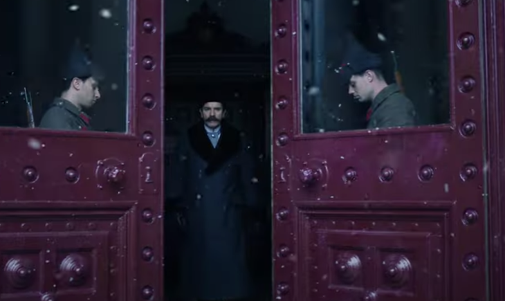VIDEO. SkyShowtime prezintă trailerul pentrul serialul A Gentleman in Moscow