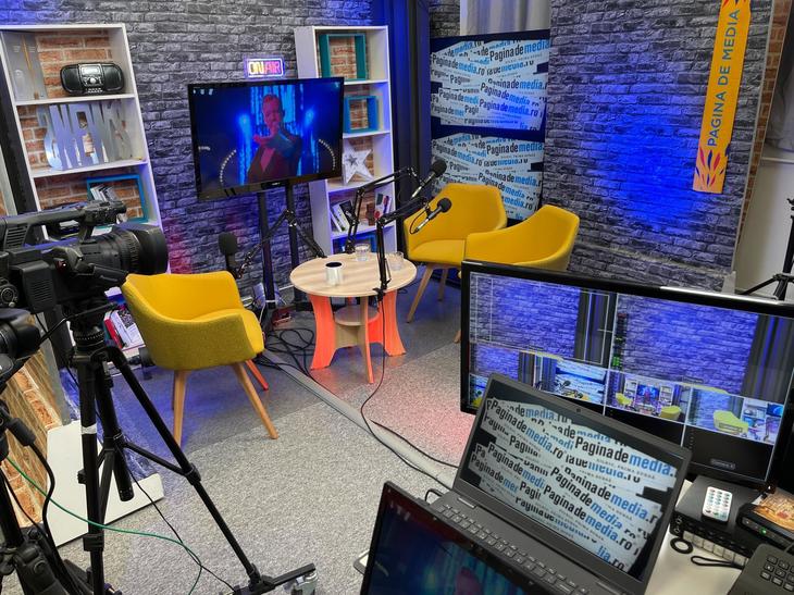 OFERTĂ SPECIALĂ de primăvară: Pentru cei care vor să filmeze podcasturi în Studioul Paginademedia.ro: trei episoade promovate GRATUIT pe site si Facebook