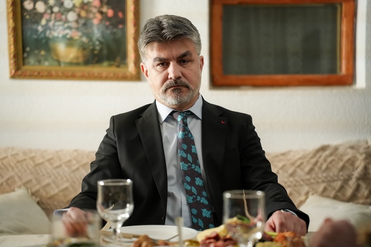 Nume nou în serialul Iubire cu parfum de lavandă de la Antena 1. A jucat în Adela
