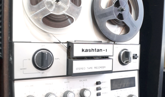 VIDEO. Kashtan, Akai, Sony... Expoziţie-magazin pentru pasionaţii de vintage. PROIECT SPECIAL