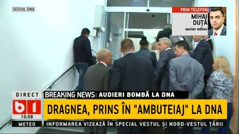 BURTIERA LA MINUT. Dragnea, prins în „ambuteiaj” la DNA. Coadă la intrarea în instituţie