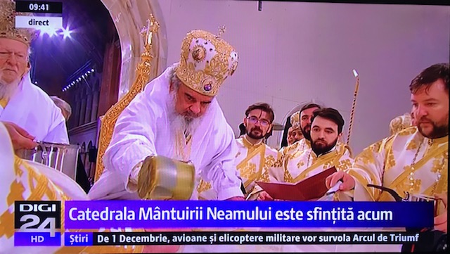 BURTIERĂ LA MINUT. Se sfinţeşte Catedrala Neamului. Evenimentul, pe şase posturi TV