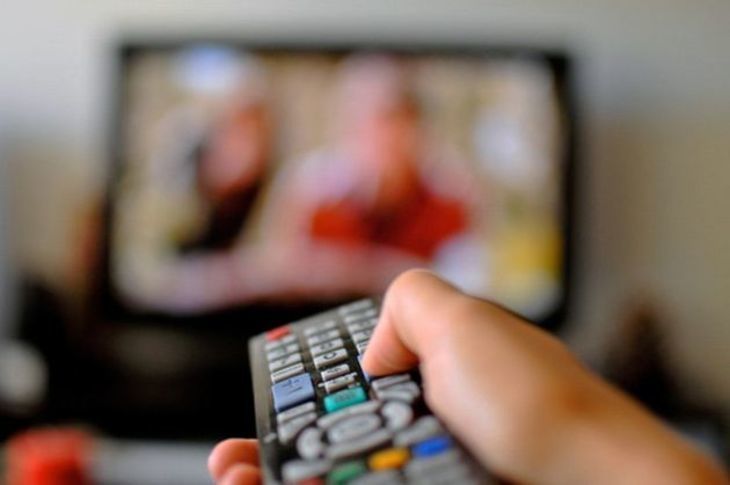 AUDIENŢE TV 2023 Prime-Time. Câţi români s-au uitat seara la TV? Pro TV rămâne cel mai urmărit şi singurul peste milion. Antena 1, singurul care creşte şi urcă peste Kanal D în ţară. Surprizele FilmCafe şi Cinemaraton