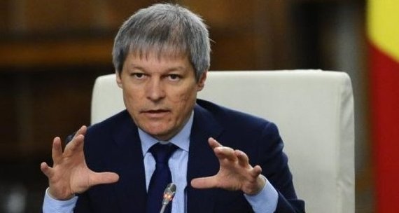Discursul lui Cioloş a acaparat social media: zeci de mii de like-uri şi share-uri
