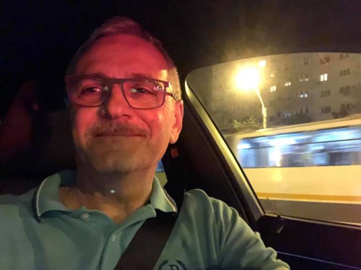 Selfie-ul postat de Liviu Dragnea în comentarii