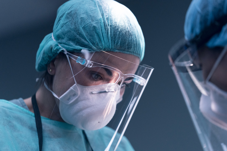Începe noul sezon din Medicul Legist, la Diva. Actriţa Serinda Swan: „Din cauza situaţiei cu Coronavirusul, e un fel de terapie de grup acest sezon”