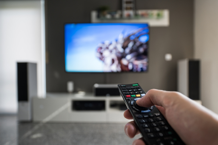 COMUNICAT. SES va continua să transmită postul Deluxe Music de la 19,2o Est