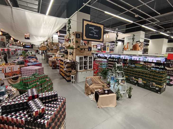 COMUNICAT. Marele Târg de Cafea şi Ceai din magazinele Auchan propune peste 300 de produse şi arome