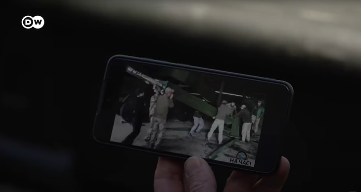 EUROPEO. Video. Ucraina: trucul pentru reducerea pierderilor de echipament militar. Germania: ar trebui interzis telefonul mobil în şcoli sau nu? Bulgaria: prima cafenea pentru căţei