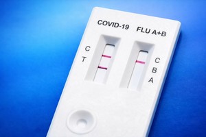 Teste contrafăcute pentru Covid-19 şi gripă, identificate pe piaţa europeană