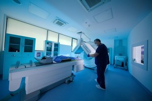 Tratamentul modern al cancerului bronhopulmonar la SANADOR