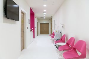 Reţeaua Regina Maria preia clinica Neuroaxis, specializată în neurologie şi neuroimagistică