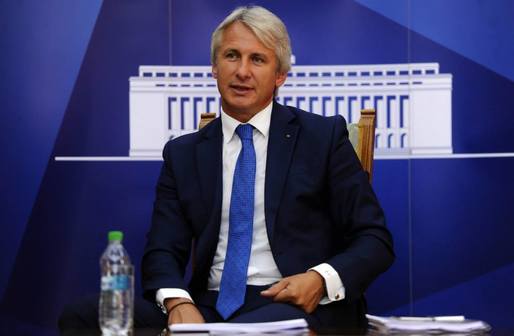 Bloomberg: România ar putea demara discuțiile pentru un nou acord cu FMI și UE în acest an