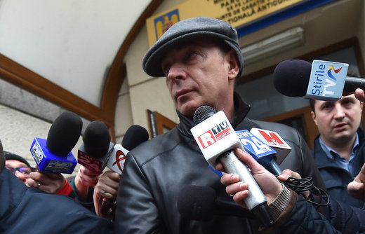 Daniel Tudor, fost șef CSA reținut pentru luare de mită, cere să fie ”compensat” cu peste 3 milioane de lei pentru că a fost demis din fruntea asigurărilor 
